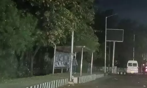 EESL की उदासीनता ने हैदराबाद की सड़कों पर लोगों को अंधेरे में डाल दिया