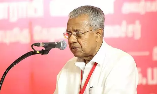 RSS चर्चों को निशाना बना रहा है: पिनाराई विजयन RSS चर्चों को निशाना बना रहा है: पिनाराई विजयन