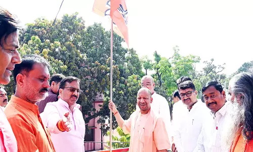 UP CM ने स्थापना दिवस पर भाजपा कार्यकर्ताओं को बधाई दी