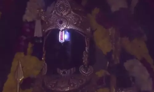 रामलला का अद्भुत सूर्य तिलक, घर बैठे कीजिए दर्शन