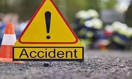 Kozhikode : KSRTC बस से बाइक की टक्कर एक व्यक्ति की मौत दूसरा घायल