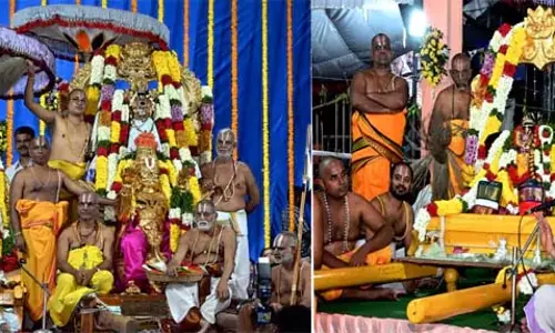 Telangana : भद्राचलम में भव्य तरीके से मनाया गया श्री राम नवमी उत्सव