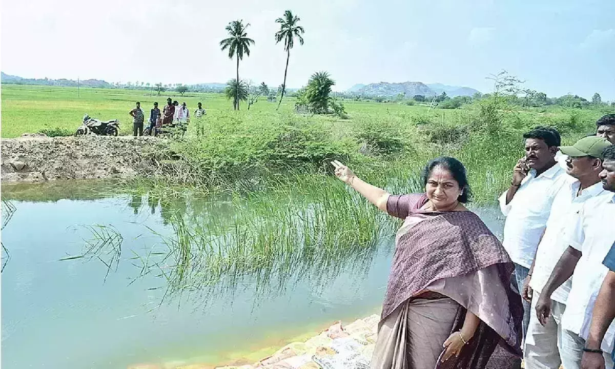 Minister ने जगन पर राजनीतिक लाभ के लिए दुख का फायदा उठाने का आरोप लगाया