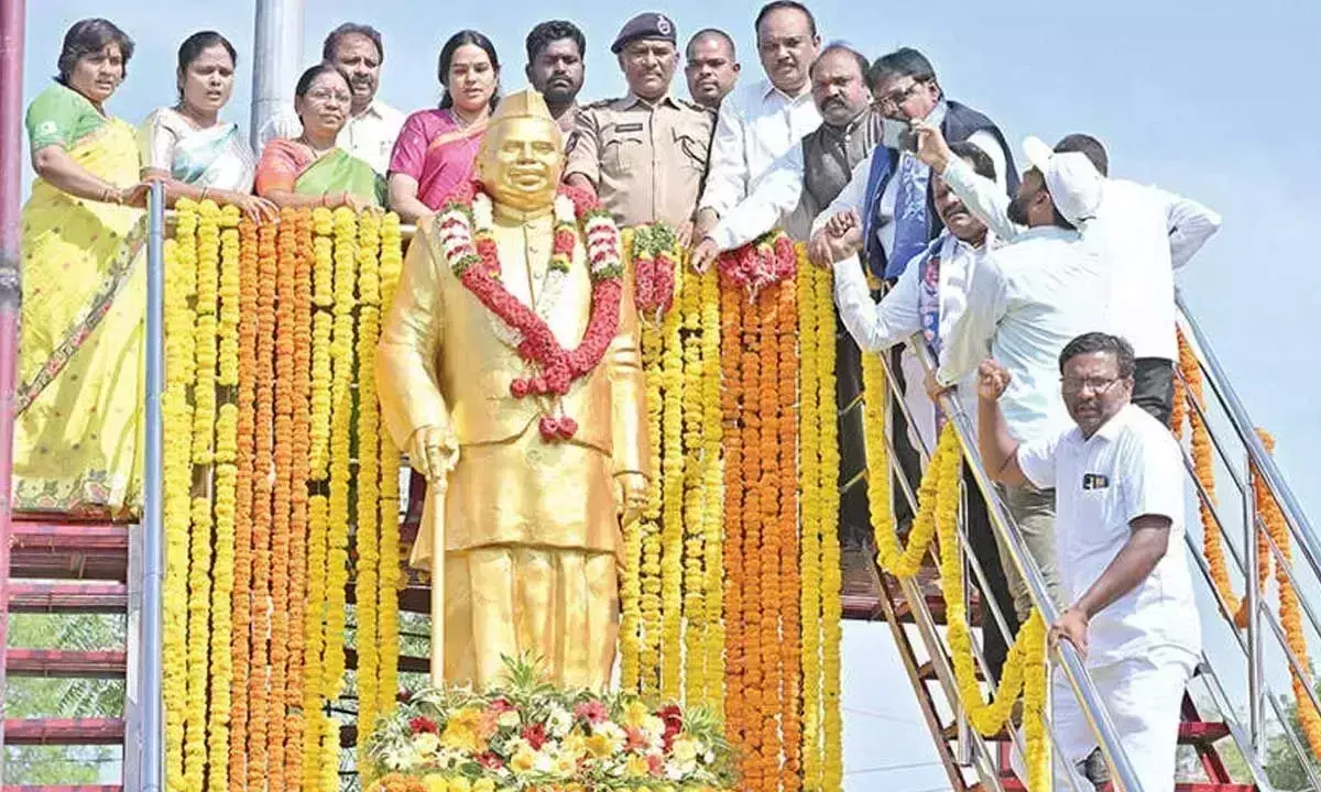आइए जगजीवन राम के आदर्शों को साकार करने का प्रयास करें: जेसी नव्या आइए जगजीवन राम के आदर्शों को साकार करने का प्रयास करें: जेसी नव्या