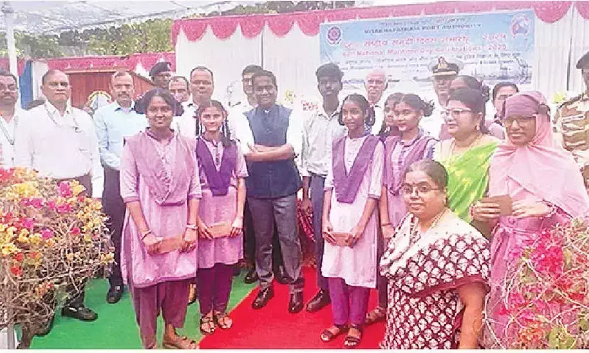 Andhra: वीपीए ने ‘राष्ट्रीय समुद्री दिवस’ मनाया Andhra: वीपीए ने ‘राष्ट्रीय समुद्री दिवस’ मनाया
