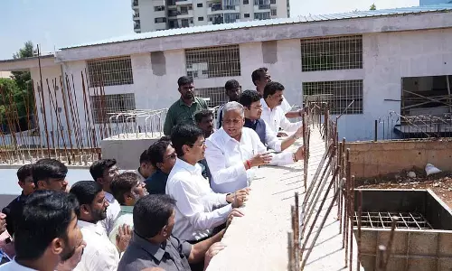 Somanna ने होसहल्ली में रेलवे ओवरब्रिज निर्माण का निरीक्षण किया