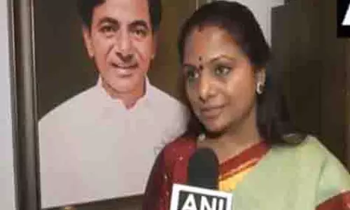 BRS नेता के कविता ने वक्फ बिल पर बहस में शामिल न होने के लिए राहुल और प्रियंका की आलोचना की