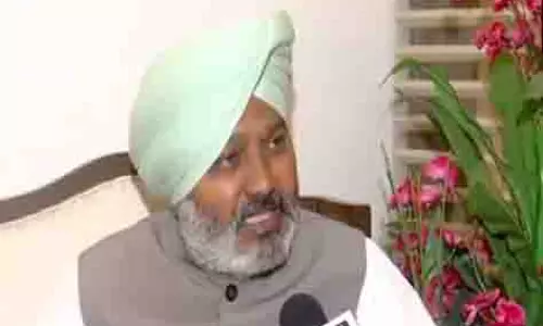 मजीठिया की सुरक्षा कम करने पर हरपाल सिंह चीमा ने कहा, शिअद ने हंगामा किया मजीठिया की सुरक्षा कम करने पर हरपाल सिंह चीमा ने कहा, शिअद ने हंगामा किया
