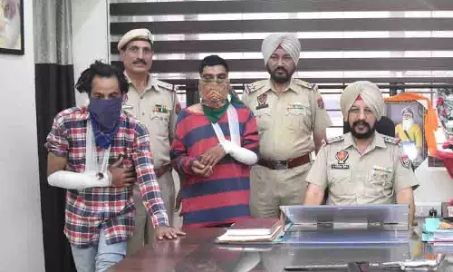 Jalandhar: तीन झपटमार गिरफ्तार, मोबाइल फोन जब्त Jalandhar: तीन झपटमार गिरफ्तार, मोबाइल फोन जब्त