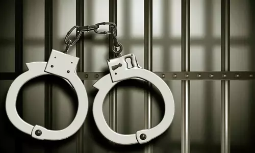 Maharashtra: 9.2 लाख रुपये की चोरी, 2 कुख्यात चोर गिरफ्तार