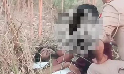 मेरी ही चुनरी से फांसी लगा ली..., प्रेमी के शव से लिपटकर रात भर रोती रही प्रेमिका