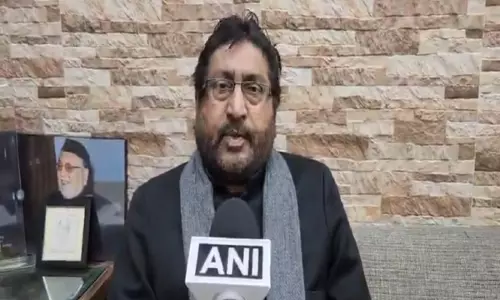 मौलाना यासूब अब्बास ने वक्फ विधेयक को राष्ट्रपति की मंजूरी पर कहा, यह बहुत खेद की बात मौलाना यासूब अब्बास ने वक्फ विधेयक को राष्ट्रपति की मंजूरी पर कहा, यह बहुत खेद की बात