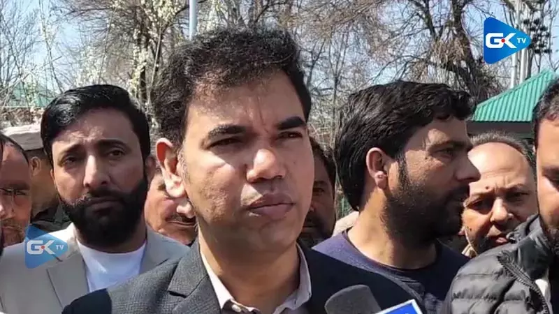 Div Com ने ओडिना सुंबल में कश्मीरी पंडित कर्मचारियों के साथ नवरात्रि मनाई Div Com ने ओडिना सुंबल में कश्मीरी पंडित कर्मचारियों के साथ नवरात्रि मनाई
