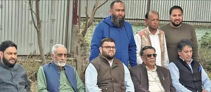 पीडीपी ने बडगाम में बैठक की पीडीपी ने बडगाम में बैठक की