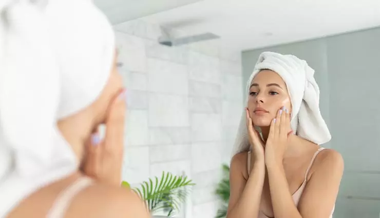 Skin Care: त्वचा की चमक के लिए आलू का घरेलू इस्तेमाल- जानिए इसके फायदे और तरीका Skin Care: त्वचा की चमक के लिए आलू का घरेलू इस्तेमाल- जानिए इसके फायदे और तरीका