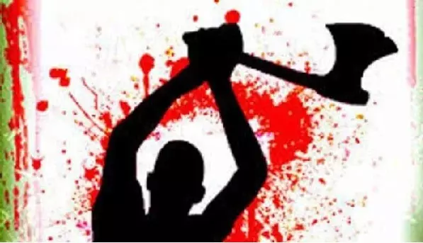 युवक बुजुर्ग पर भड़का, कुल्हाड़ी से वार कर किया जख्मी युवक बुजुर्ग पर भड़का, कुल्हाड़ी से वार कर किया जख्मी