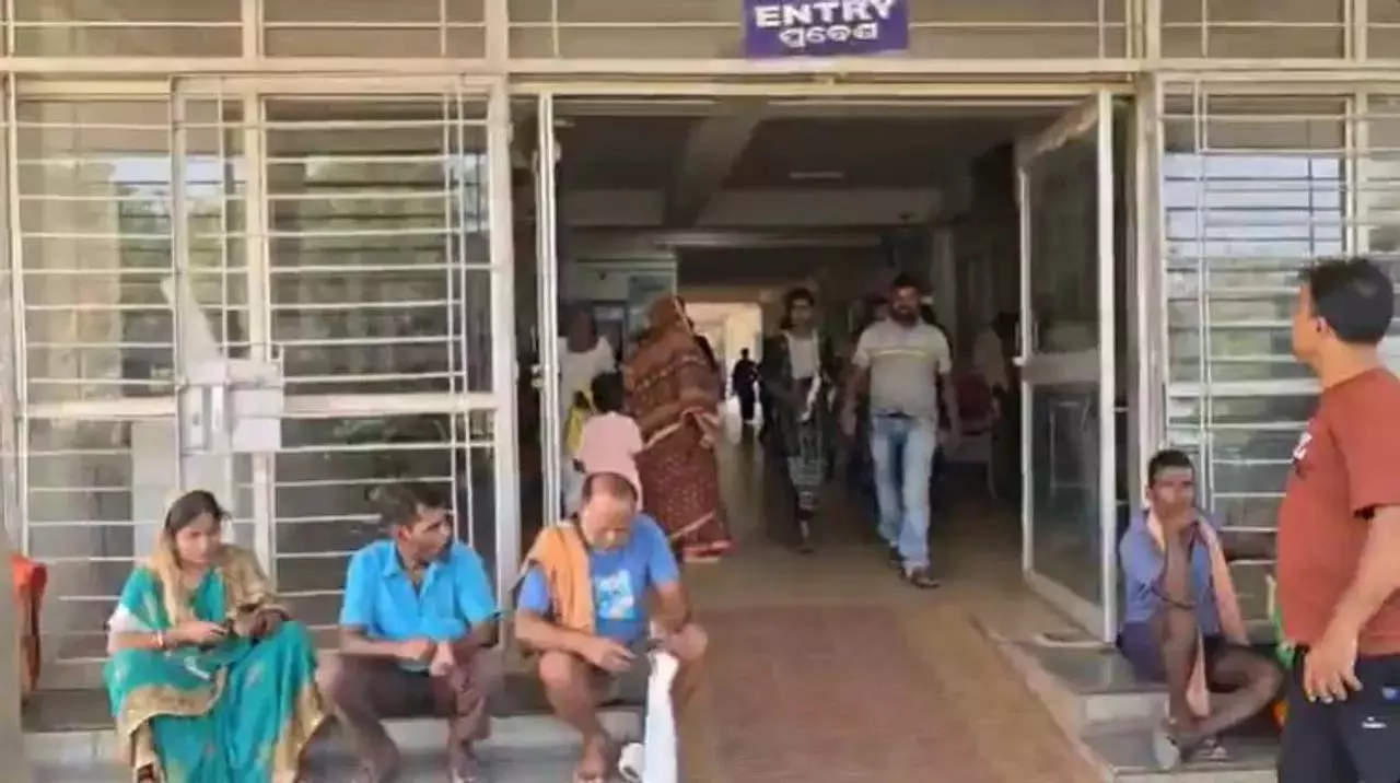 Odisha: खोरधा में विस्फोट से एक व्यक्ति की मौत Odisha: खोरधा में विस्फोट से एक व्यक्ति की मौत