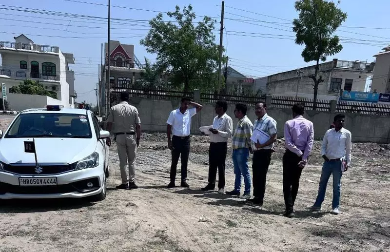 Haryana : निर्माण एजेंसियों को 30 अप्रैल तक करनाल स्मार्ट सिटी की प्रमुख परियोजनाएं पूरी करने को कहा Haryana : निर्माण एजेंसियों को 30 अप्रैल तक करनाल स्मार्ट सिटी की प्रमुख परियोजनाएं पूरी करने को कहा