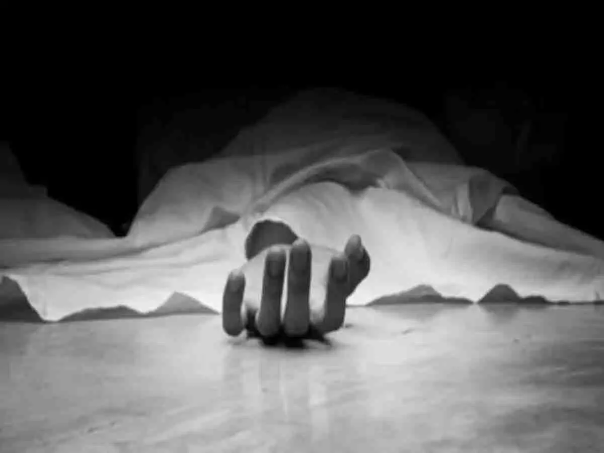 Himachal: 19 वर्षीय लड़की ने आत्महत्या कर ली Himachal: 19 वर्षीय लड़की ने आत्महत्या कर ली