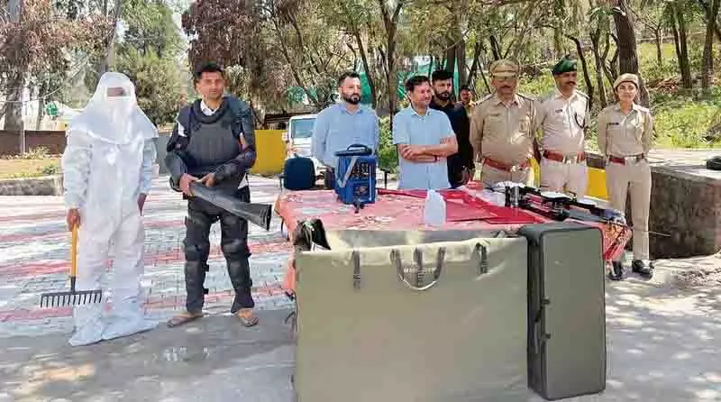Himachal: गर्मियों में लगने वाली आग से वन संपदा को बचाने के लिए आधुनिक तकनीक Himachal: गर्मियों में लगने वाली आग से वन संपदा को बचाने के लिए आधुनिक तकनीक