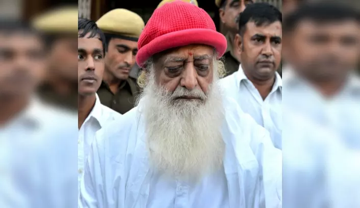 हाईकोर्ट से आसाराम बापू को राहत हाईकोर्ट से आसाराम बापू को राहत