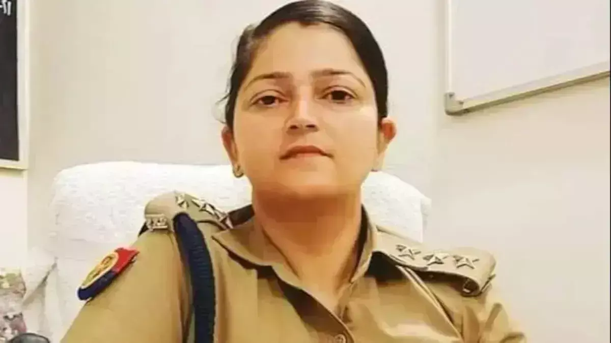 Shamli: श्रेष्ठा ठाकुर विवाद में नया मोड़, पति ने भी खोला मोर्चा Shamli: श्रेष्ठा ठाकुर विवाद में नया मोड़, पति ने भी खोला मोर्चा