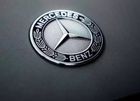 Mercedes-Benz की Q1 बिक्री में 7% की गिरावट Mercedes-Benz की Q1 बिक्री में 7% की गिरावट