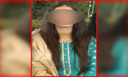 अफेयर के शक में पति ने पत्नी पर हथौड़ा चलाया, फिर रेत दिया गला, कातिल अरेस्ट अफेयर के शक में पति ने पत्नी पर हथौड़ा चलाया, फिर रेत दिया गला, कातिल अरेस्ट
