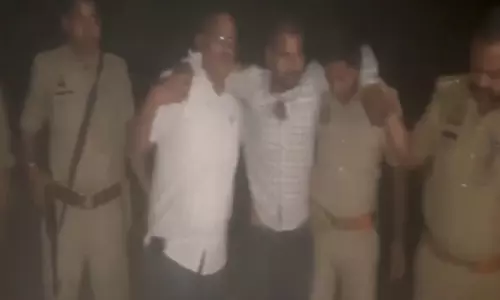 Sultanpur: हत्या के मामले में फरार इनामी आरोपी पुलिस की गिरफ्त में