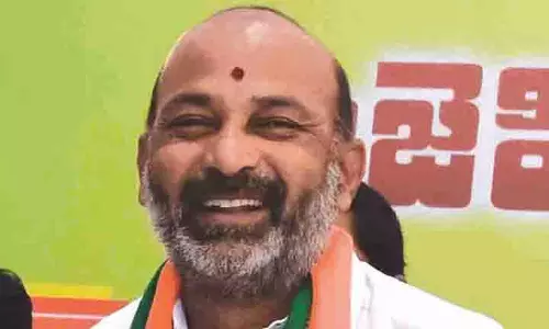 नटराजन ‘समीक्षा’ बैठकें कर रहे हैं, रेवंत रबर स्टैम्प सीएम: Minister Bandi
