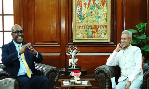 जयशंकर और Fiji के स्वास्थ्य मंत्री लालबालाव ने चल रहे चिकित्सा सहयोग पर चर्चा की