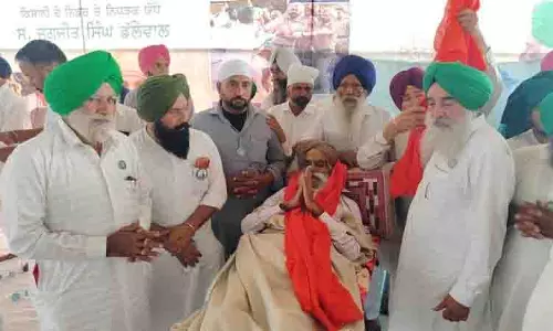 Dallewal ने 131 दिन का अनशन समाप्त किया, मजबूत लड़ाई लड़ने का संकल्प लिया Dallewal ने 131 दिन का अनशन समाप्त किया, मजबूत लड़ाई लड़ने का संकल्प लिया
