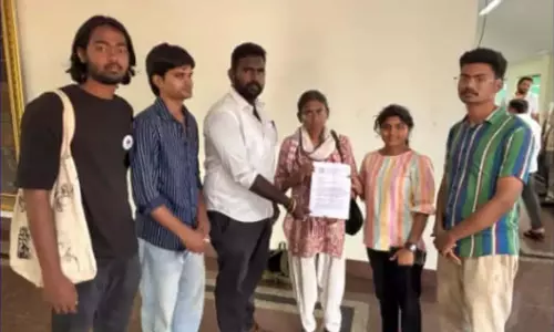 UoH के छात्रों ने AICC तेलंगाना मामलों की प्रभारी मीनाक्षी नटराजन को अपील सौंपी