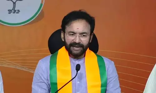 Kishan ने रेवंत से राजमार्गों के लिए भूमि अधिग्रहण में तेजी लाने का आग्रह किया
