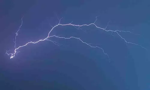 Hyderabad के कुछ हिस्सों में छिटपुट बारिश हुई