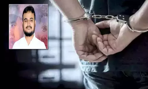 Andhra: अहमद बाशा को कडप्पा जिला न्यायालय में पेश किया Andhra: अहमद बाशा को कडप्पा जिला न्यायालय में पेश किया