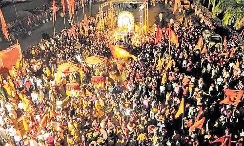 Odisha में शांतिपूर्ण रामनवमी उत्सव सांप्रदायिक सद्भाव को दर्शाता Odisha में शांतिपूर्ण रामनवमी उत्सव सांप्रदायिक सद्भाव को दर्शाता