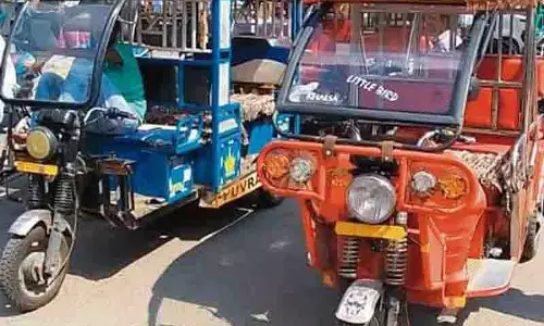 Chamba में यातायात की भीड़ कम करने के लिए ई-रिक्शा सेवा शुरू करने पर विचार Chamba में यातायात की भीड़ कम करने के लिए ई-रिक्शा सेवा शुरू करने पर विचार