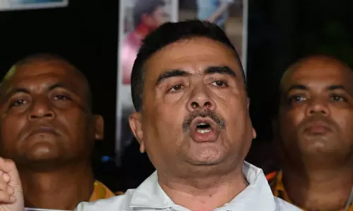 सुवेंदु अधिकारी ने 26,000 स्कूली नौकरियों को खत्म करने के लिए Mamata Banerjee को जिम्मेदार ठहराया सुवेंदु अधिकारी ने 26,000 स्कूली नौकरियों को खत्म करने के लिए Mamata Banerjee को जिम्मेदार ठहराया
