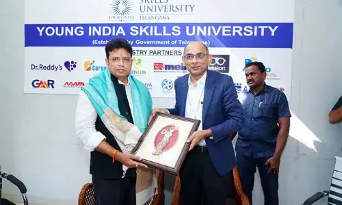 दो लाख AI इंजीनियर तैयार करने का लक्ष्य: मंत्री श्रीधर बाबू दो लाख AI इंजीनियर तैयार करने का लक्ष्य: मंत्री श्रीधर बाबू
