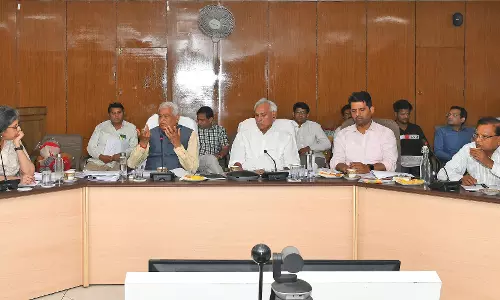 Jaipur: अधिकारी प्लानिंग के साथ तय समयावधि में विभागीय घोषणाओं को धरातल पर उतारें Jaipur: अधिकारी प्लानिंग के साथ तय समयावधि में विभागीय घोषणाओं को धरातल पर उतारें
