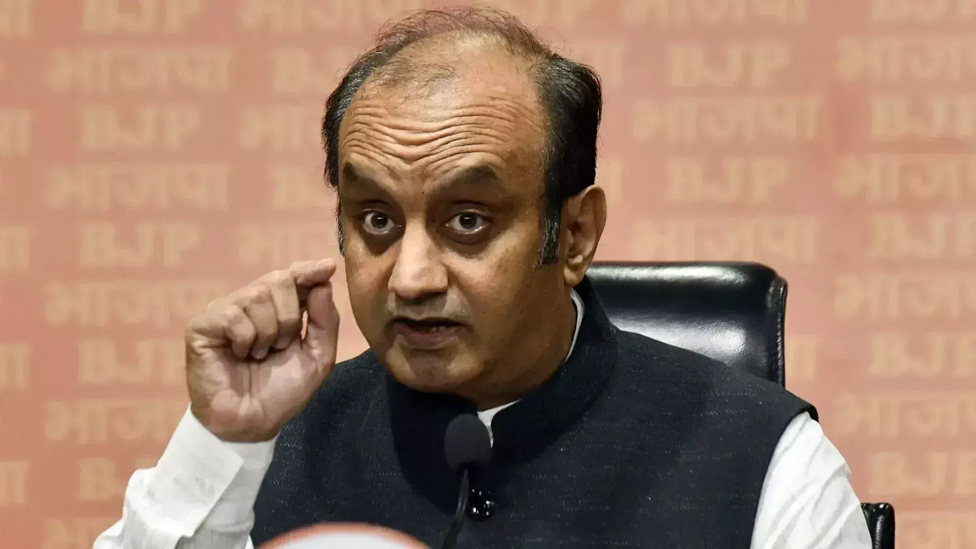 New Delhi: राज्यसभा सांसद सुधांशु त्रिवेदी ने मुस्लिम संगठनों के विरोध के बीच बयान दिया New Delhi: राज्यसभा सांसद सुधांशु त्रिवेदी ने मुस्लिम संगठनों के विरोध के बीच बयान दिया