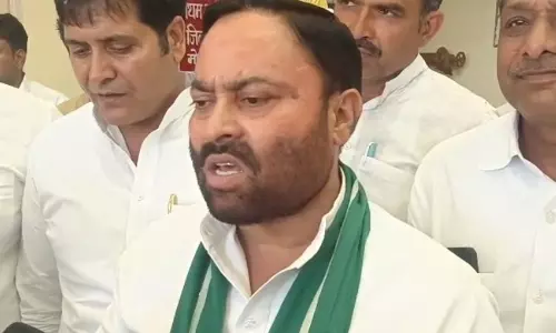 Shamli: राष्ट्रीय लोकदल नेता अनिल कुमार ने वक्फ संशोधन बिल को समय की आवश्यकता बताया Shamli: राष्ट्रीय लोकदल नेता अनिल कुमार ने वक्फ संशोधन बिल को समय की आवश्यकता बताया