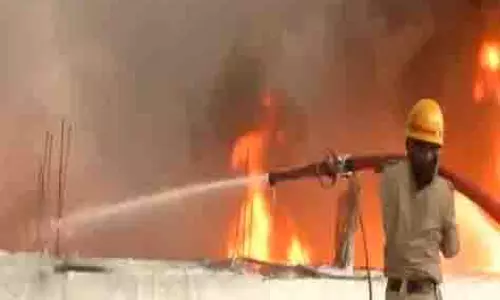 Kalaburagi के कपनूर औद्योगिक क्षेत्र में लगी आग