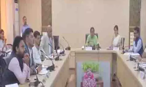 शीघ्र निवारण के लिए हर जिले में साप्ताहिक जनसंवाद शिविर आयोजित किए जाएंगे: Delhi CM