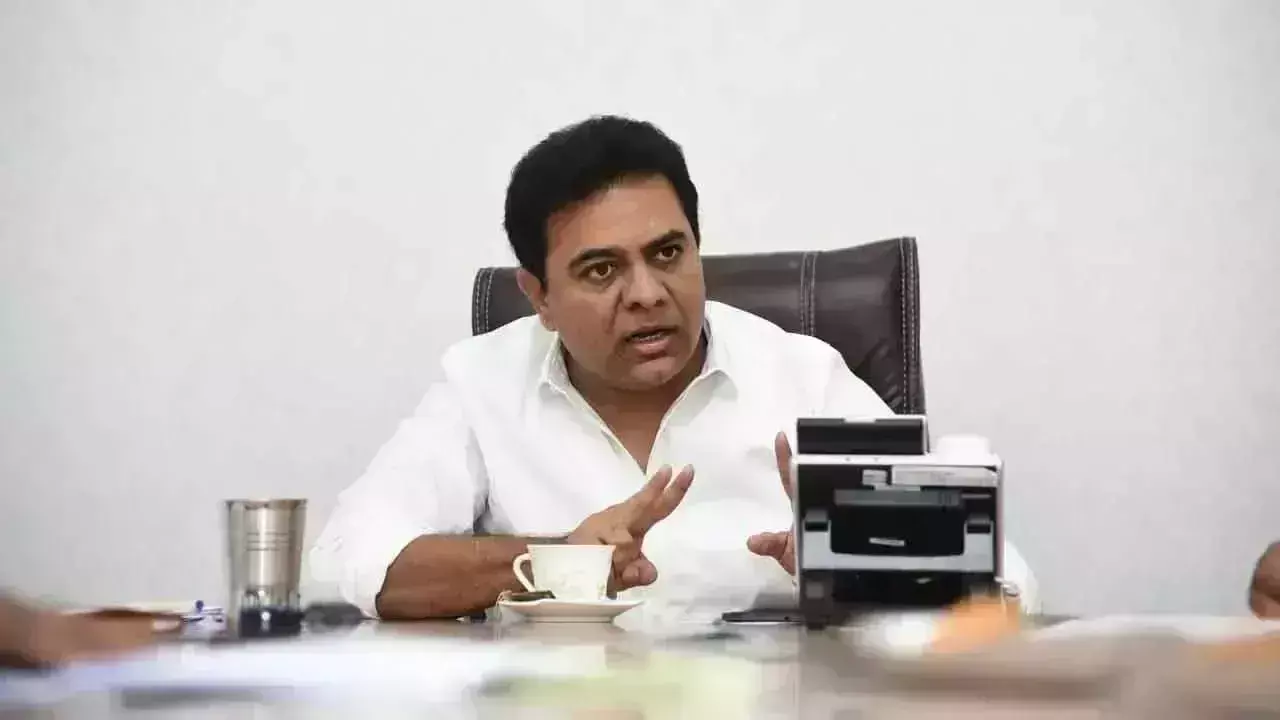Telangana: केटीआर बीआरएस रजत जयंती बैठक की तैयारियों की देखरेख करेंगे Telangana: केटीआर बीआरएस रजत जयंती बैठक की तैयारियों की देखरेख करेंगे