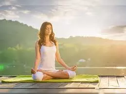 Yoga Tips: थायराइड से पूरी तरह छुटकारा पाना है तो इन योगासनों का नियमित अभ्यास करें Yoga Tips: थायराइड से पूरी तरह छुटकारा पाना है तो इन योगासनों का नियमित अभ्यास करें
