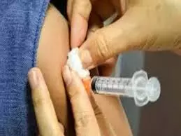 Nadia: सरकारी अस्पताल में लापरवाही का मामला, इंजेक्शन से बच्चों की हालत नाजुक Nadia: सरकारी अस्पताल में लापरवाही का मामला, इंजेक्शन से बच्चों की हालत नाजुक