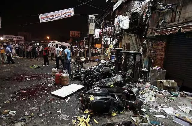 हैदराबाद विस्फोट: 5 दोषियों की मौत की सजा पक्की हैदराबाद विस्फोट: 5 दोषियों की मौत की सजा पक्की