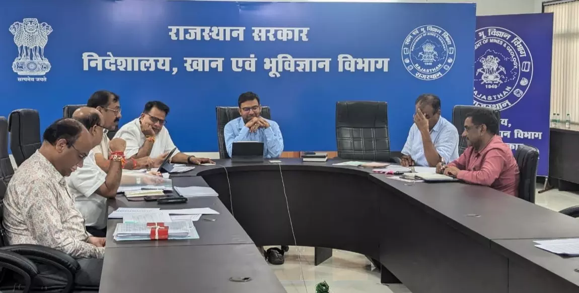 Jaipur: प्रदेश में एम-सेण्ड का उत्पादन 8 मिलियन टन से बढ़ाकर 2028-29 तक 30 मिलियिन टन तक पहुंचाया Jaipur: प्रदेश में एम-सेण्ड का उत्पादन 8 मिलियन टन से बढ़ाकर 2028-29 तक 30 मिलियिन टन तक पहुंचाया